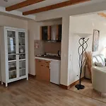 Gaestehaus Cafe Orth Suite2